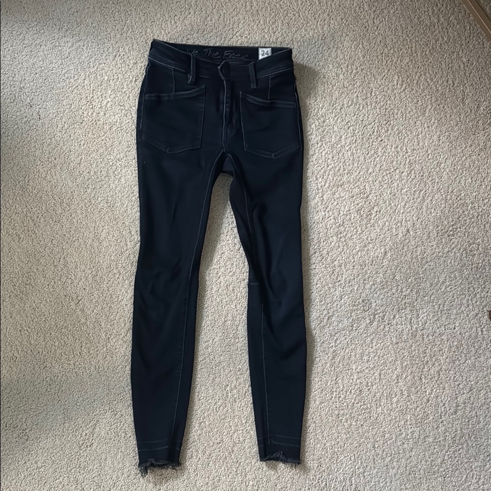 We the Free Black Skinny Jeans size 24